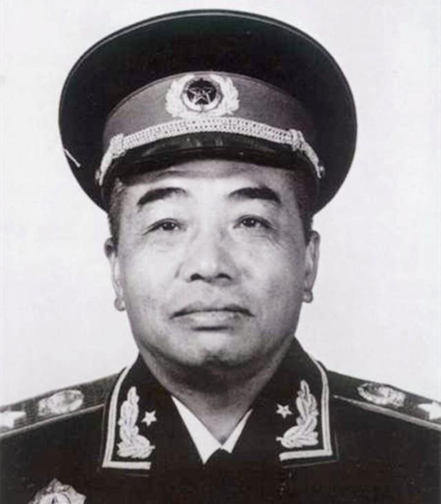瘸子军长率队以少胜多打出国威部队转业务农却被通知重新出征(图1)