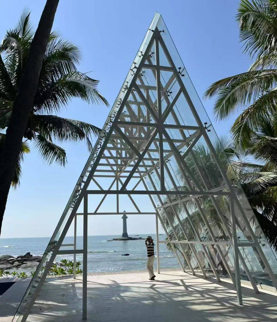情与发展交织的南海一隅 楼晨海南陵水冬日